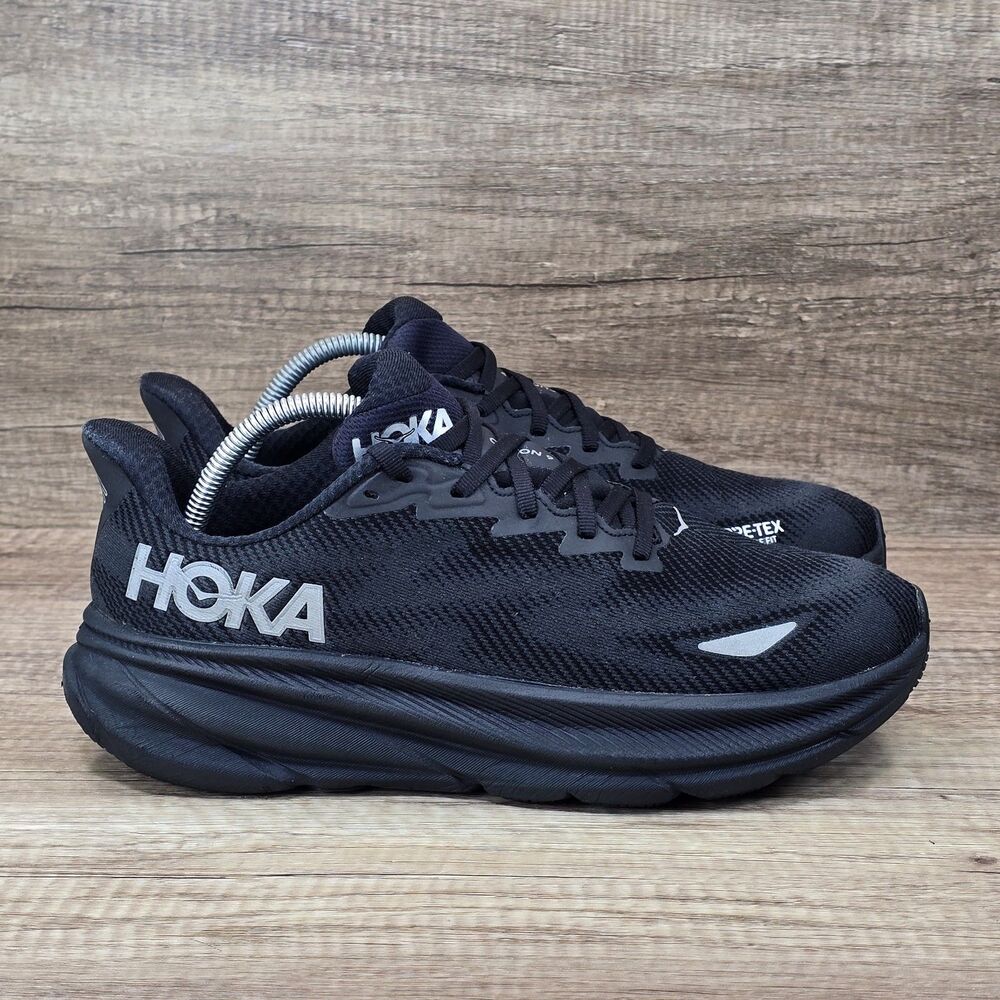 Hoka One One Clifton 9 GTX Men's Sz 9.5 D Black Waterproof Shoes (1141470F BBLC)